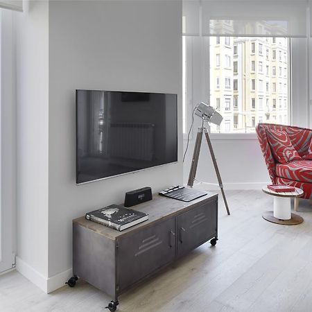 Zurriola Zinema By Feelfree Rentals سان سيباستيان الغرفة الصورة