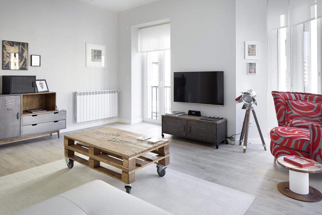 Zurriola Zinema By Feelfree Rentals سان سيباستيان الغرفة الصورة